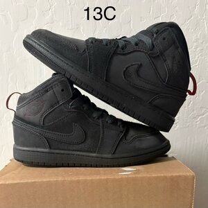 Nike Air Jordan 1 Mid SE Craft (GS) 13C Dark Smoke Red. Pre-Owned Good Condition